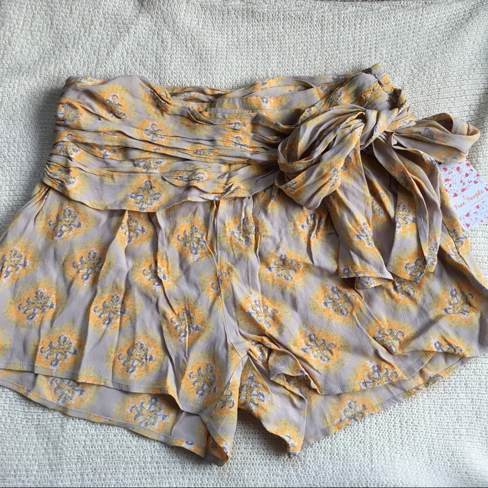 Free People shorts, NWT